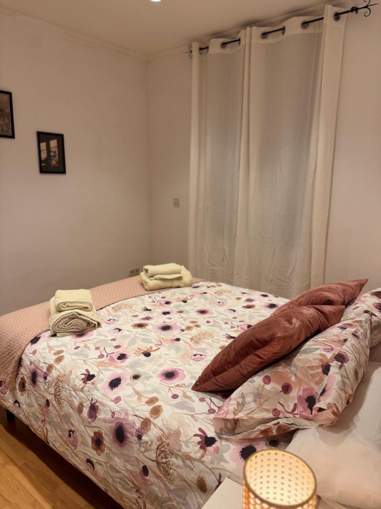 Acogedor Piso En Barcelona Apartment Ngoại thất bức ảnh