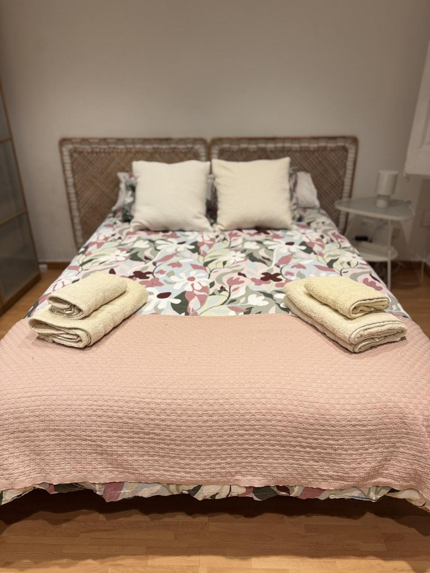 Acogedor Piso En Barcelona Apartment Ngoại thất bức ảnh