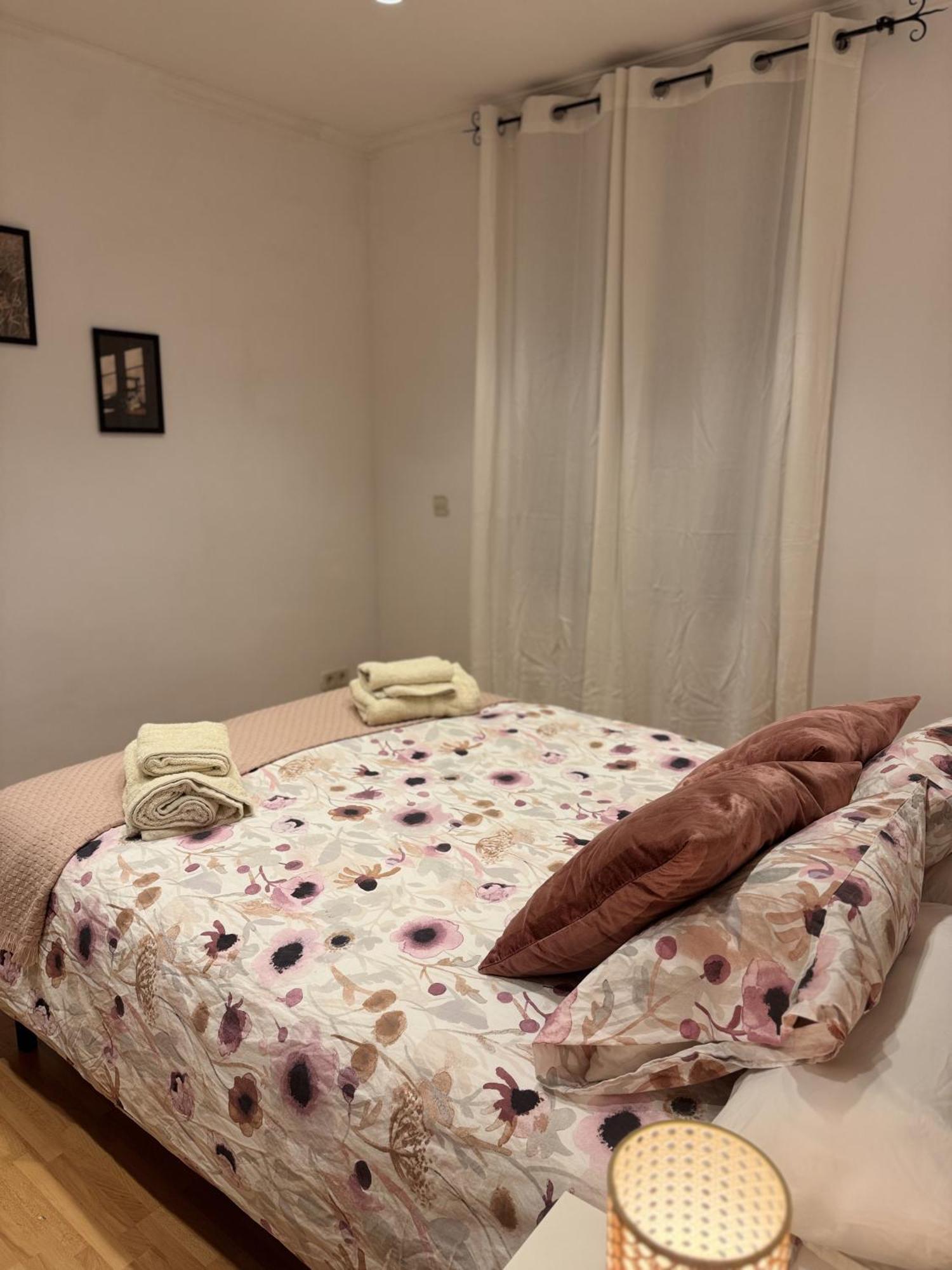Acogedor Piso En Barcelona Apartment Ngoại thất bức ảnh